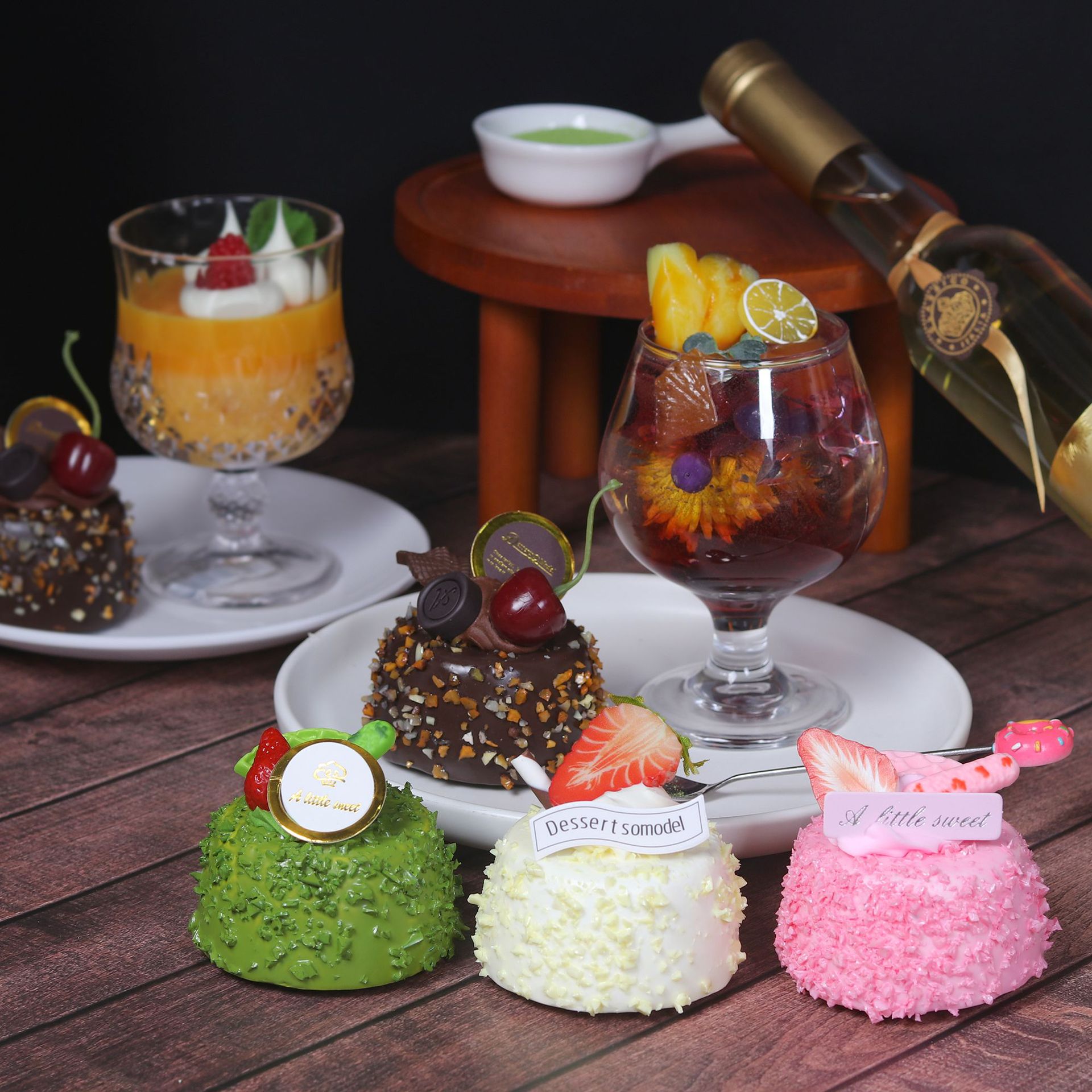 Photography Of Food - 1 Buah Kue Mousse Buatan, Dekorasi